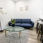 3Bed3Bath-Temple-Patioparking0Eskwd
