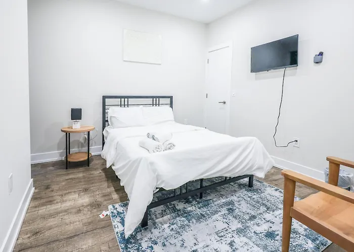 3Bed3Bath-Temple-Patioparking0Eskwd